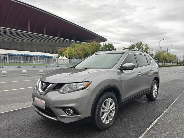 X-Trail 2014 2.5L CVT Luxury 4WD