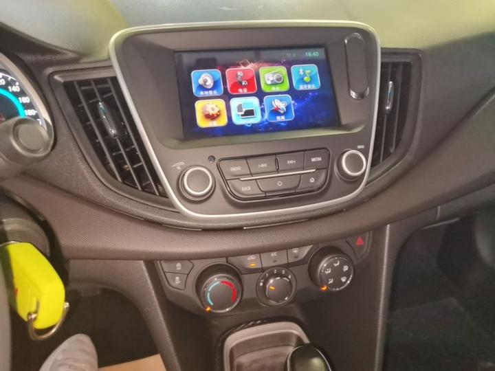 Cavalier 2019 320 AT photo 8