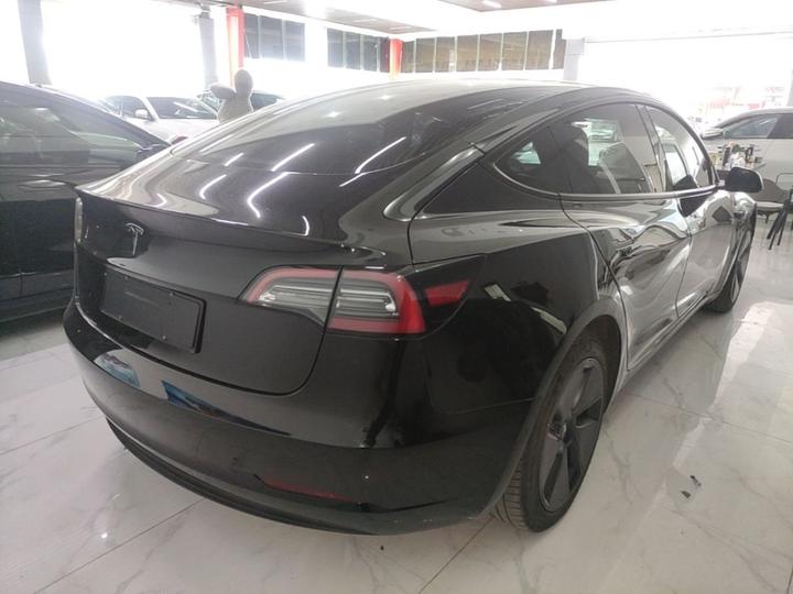 Model 3 2022 RWD photo 4