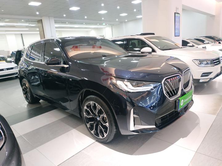 X3 2025 xDrive30L Leading M Sport Package photo 3