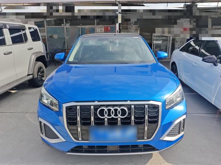 Q2L 2022 35 TFSI Progressive photo 2