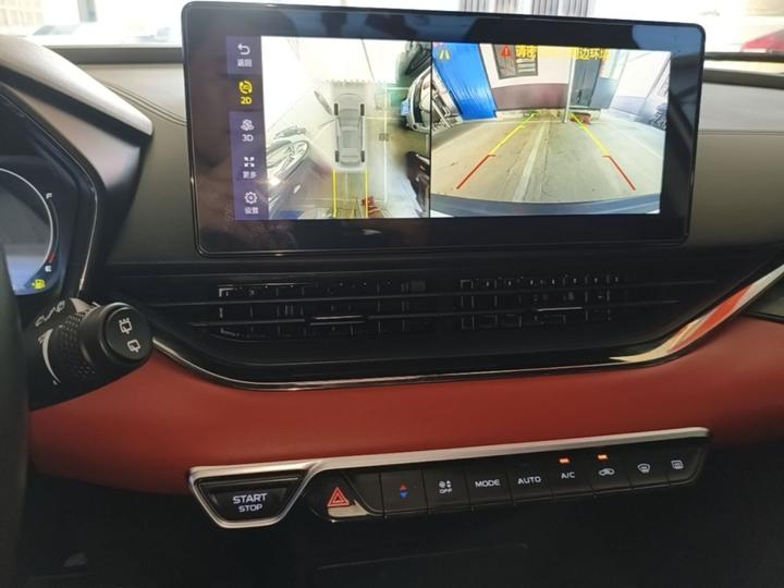 Emgrand S 2021 1.4T CVT Premium photo 8