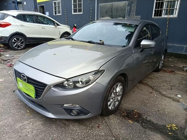 3 Axela 2016 Sedan 1.5L AT Comfort
