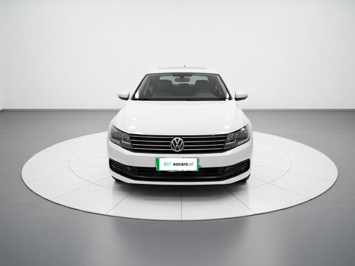 Lavida 2015 1.6L MT photo 2