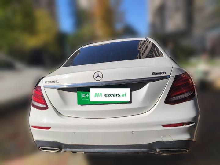 E-Class 2017 E 200 L Sport 4MATIC photo 5