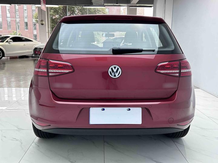 Golf 2016 1.6L AT Comfort photo 3