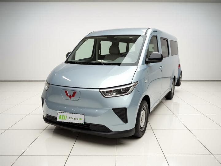 Wuling 2024 300km Comfort Bus 75kW