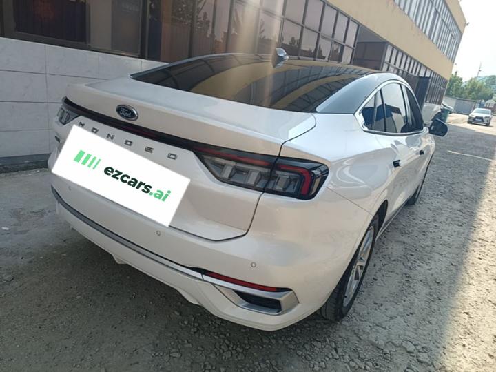 Mondeo 2022 Facelift EcoBoost 245 Luxury photo 4