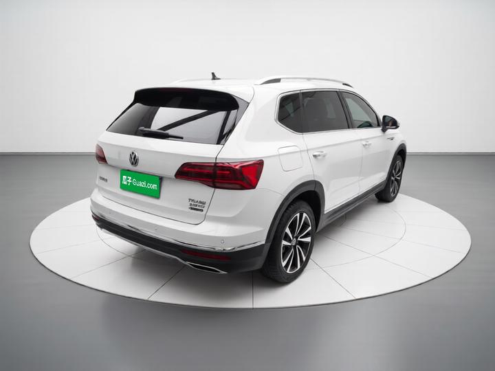 Tharu 2020 330TSI AWD Luxury China VI photo 6