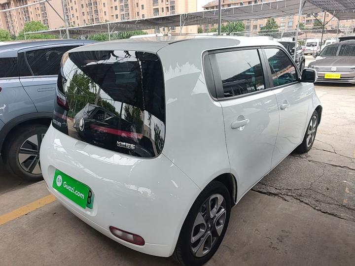 2022 Upgraded 305km Luxury NCM photo 6
