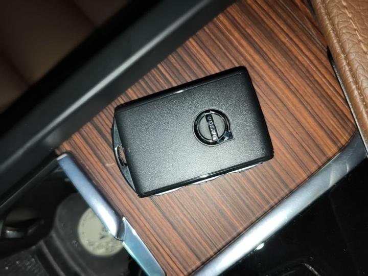 V60 2022 B5 Luxury photo 8
