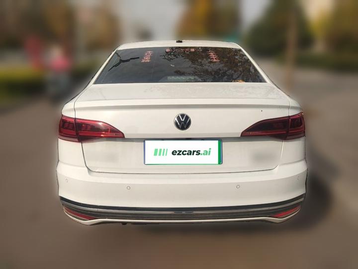 Bora 2023 200TSI DSG photo 3