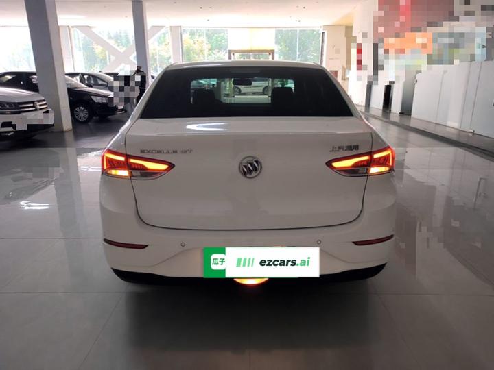 Excelle 2021 Facelift Classic 1.5L AT Progressive photo 5