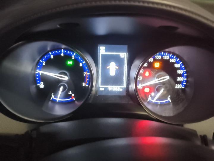 C-HR 2020 2.0L Leading photo 8