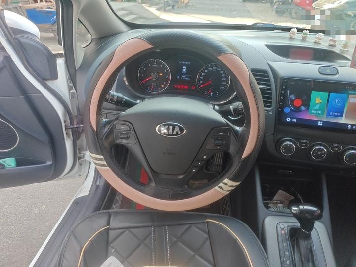 K3 2015 1.6L AT GLS photo 7