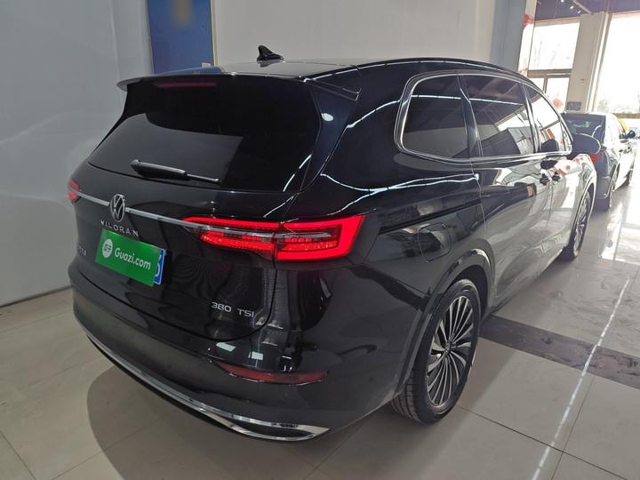 Viloran 2023 380TSI Premium photo 4