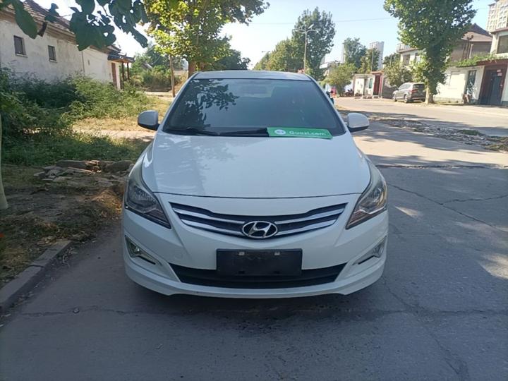 Verna 2016 1.4L AT Smart GLS photo 2
