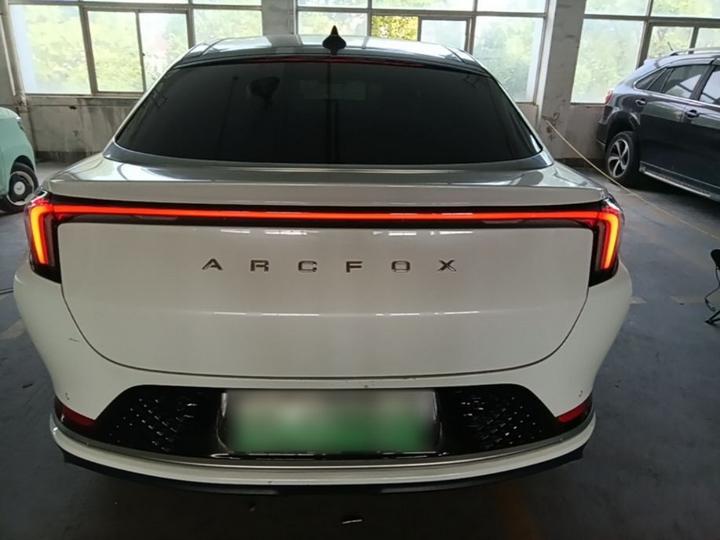 ARCFOX Alfa Romeo S 2022 708S+ 160kW photo 5