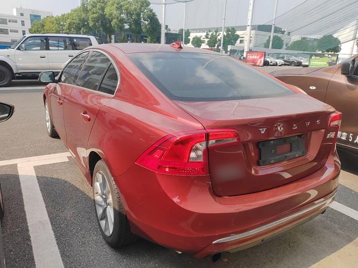 S60 2015 S60L 2.0T photo 4