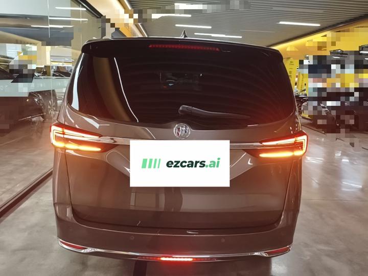GL8 2023 Facelift Luxury photo 3