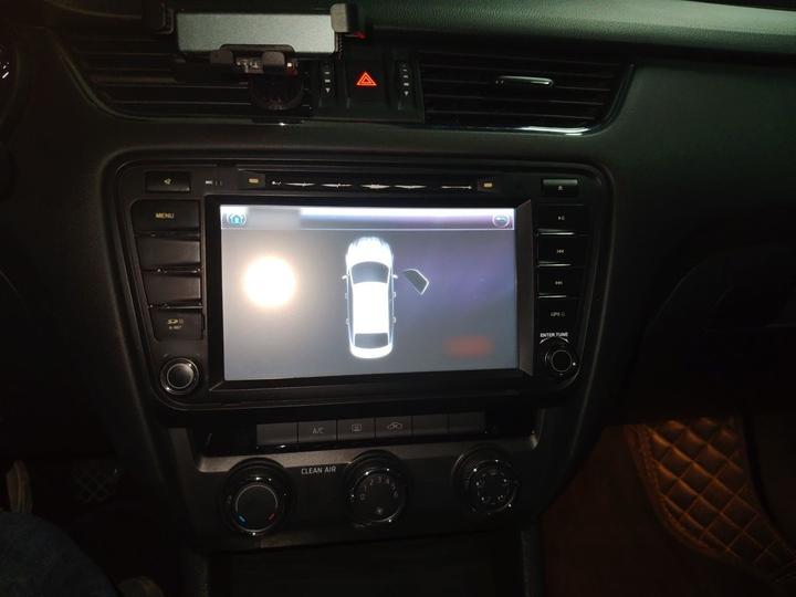 Octavia 2016 1.6L MT photo 5