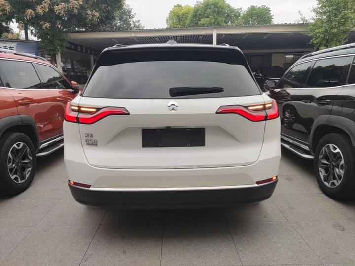 ES8 2020 580KM 6-Seater photo 3