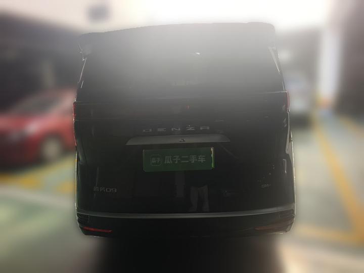 D9 2022 DM-i 1040 Premium photo 5