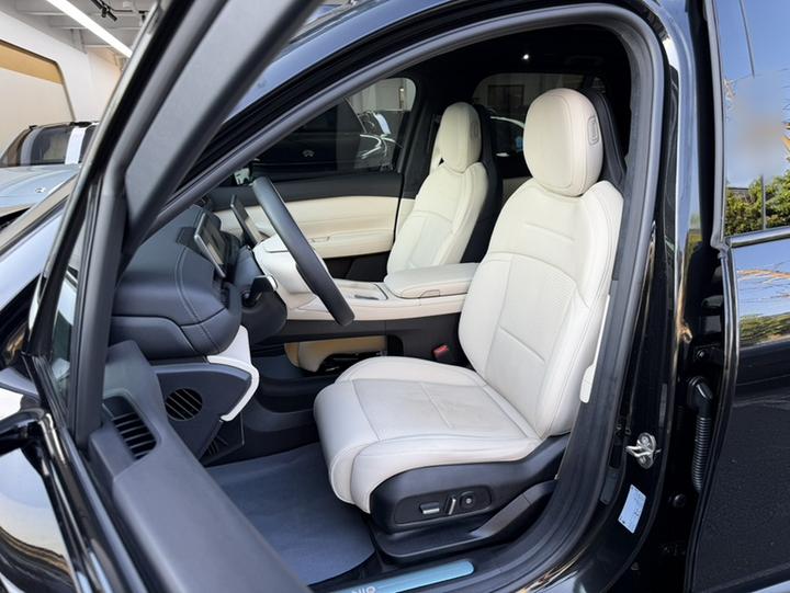 ES6 2024 75kWh photo 6