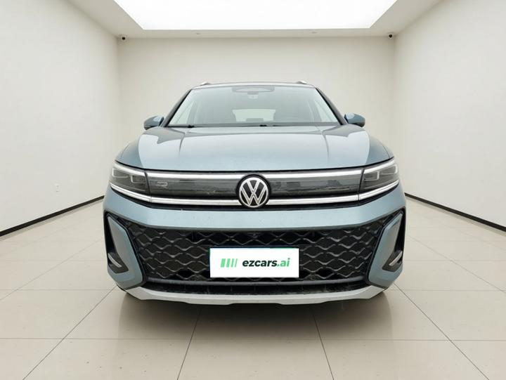2026 450TSI AWD Flagship 6-Seater photo 2