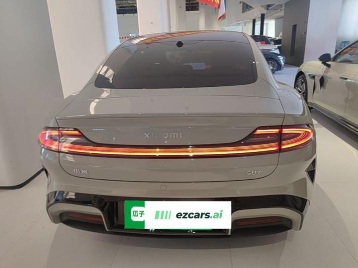 Xiaomi SU7 2024 RWD Standard photo 3