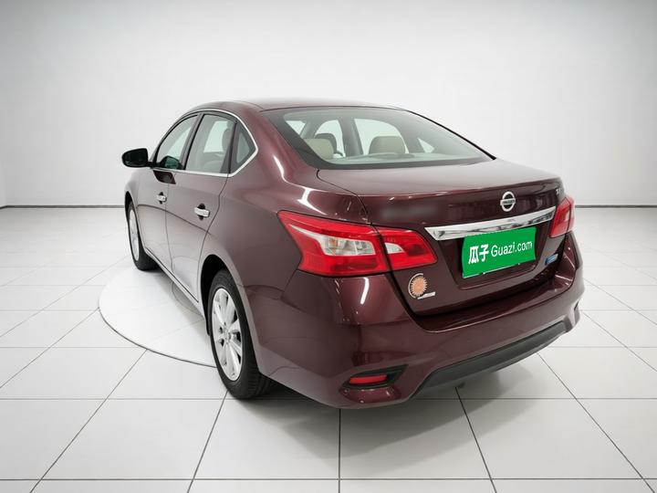 Sylphy 2016 1.6XL CVT Exclusive photo 4