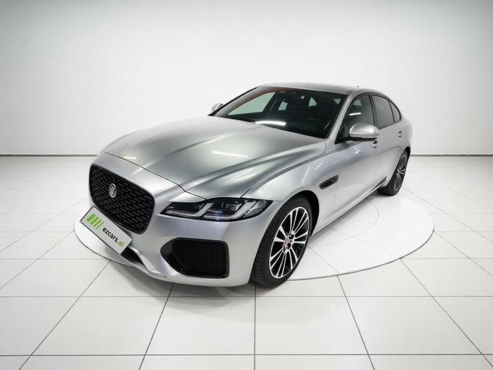 XFL 2024 2.0T P250 RWD Exclusive Luxury