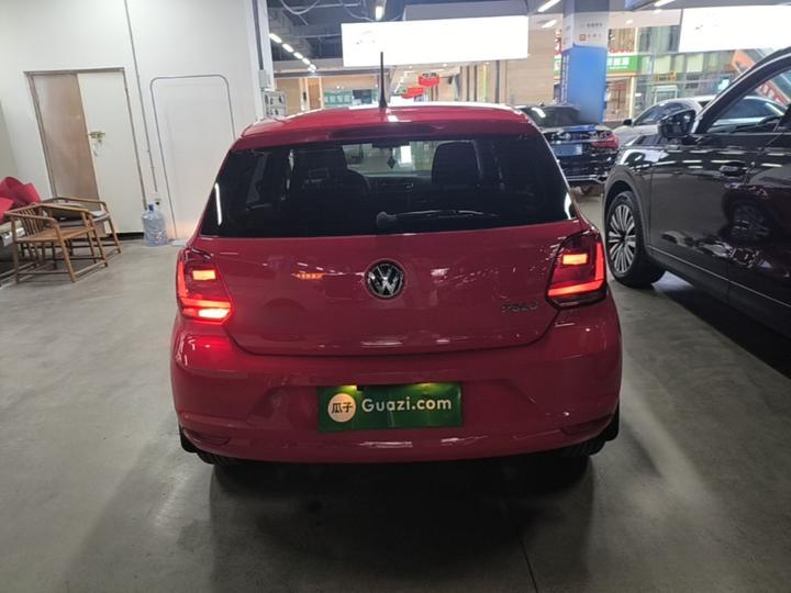 Polo 2014 1.4L AT Comfort photo 3