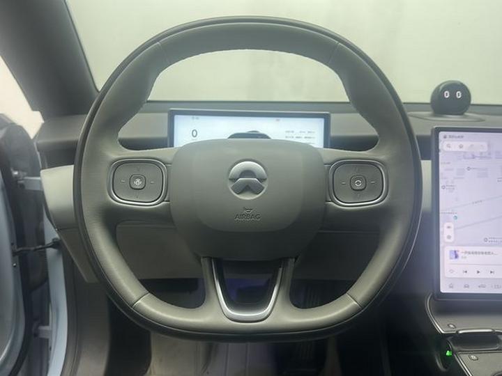 ET5T 2024 75kWh Touring