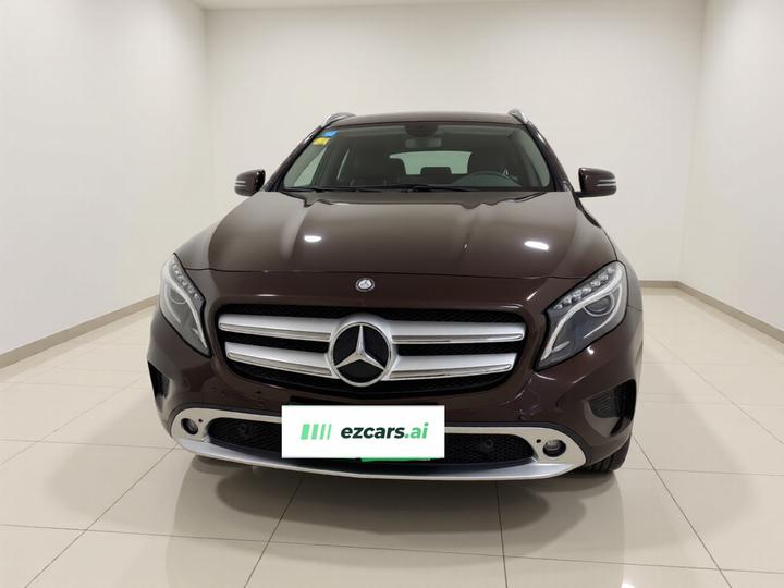 GLA 2015 GLA 220 4MATIC Fashion photo 2