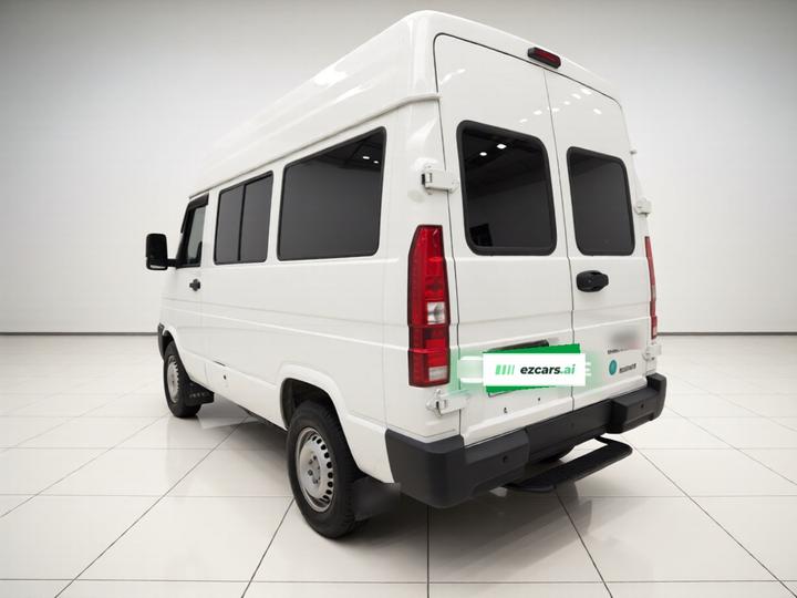 IVECO Daily 2026 2.5T A35M1 Short Wheelbase photo 4