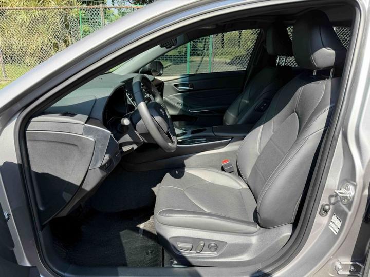 Avalon 2019 2.0L Luxury China VI photo 6