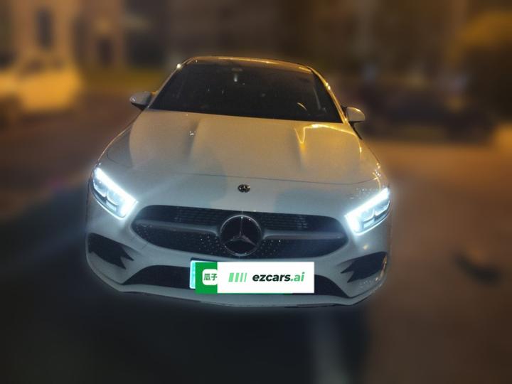 A-Class 2019 Facelift A 200 L Sport photo 2
