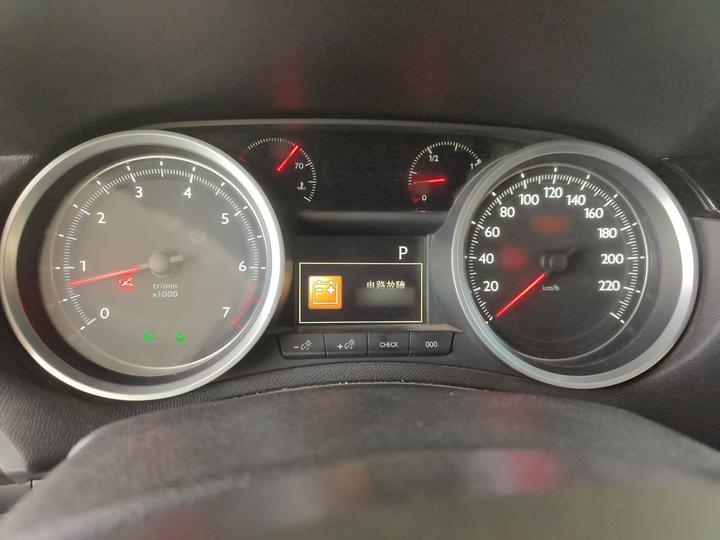 408 2014 1.6T AT Premium photo 4