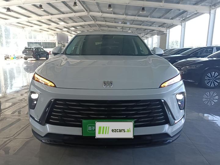 2024 Envision Plus 28T AWD Exclusive photo 2
