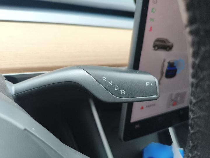 Model 3 2019 Standard Range RWD Upgraded photo 6
