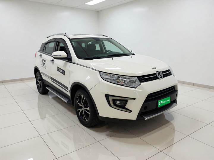 Yusheng S330 2016 1.5L GTDi AT RWD Premium photo 3