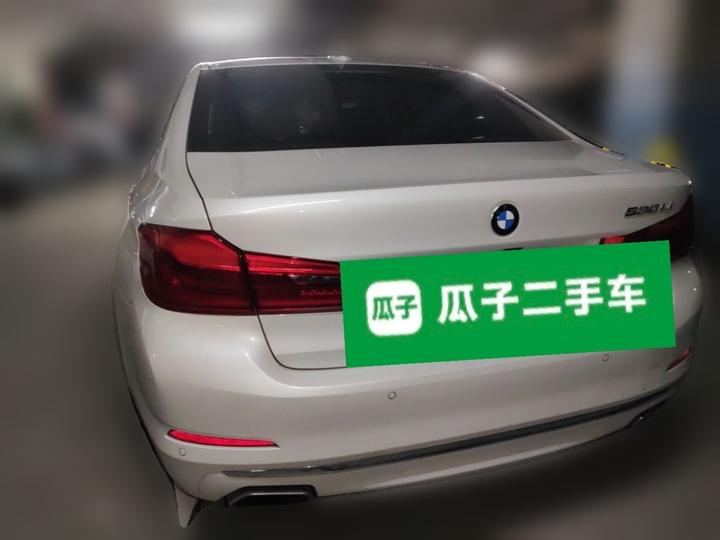 5 Series 2018 Facelift 530Li Leading Luxury photo 4