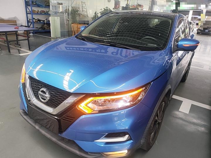 Qashqai 2021 2.0L CVT Luxury