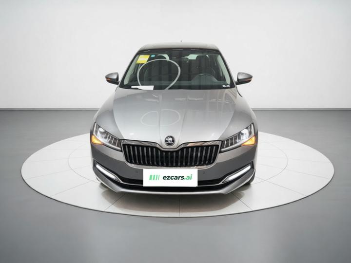 Superb 2023 Facelift TSI280 DSG Exclusive photo 2