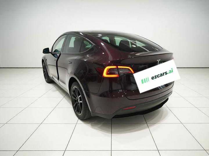 Model Y 2024 RWD photo 4