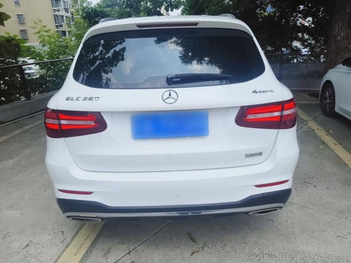 GLC 2018 Facelift GLC 260 4MATIC Luxury photo 3