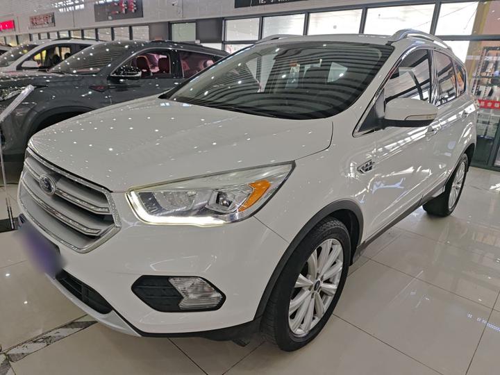 Kuga 2017 EcoBoost 180 RWD