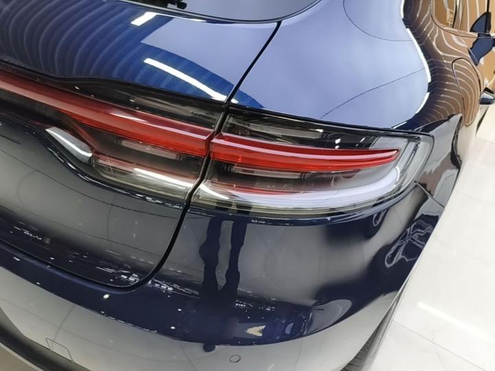 2021 Macan 2.0T photo 7