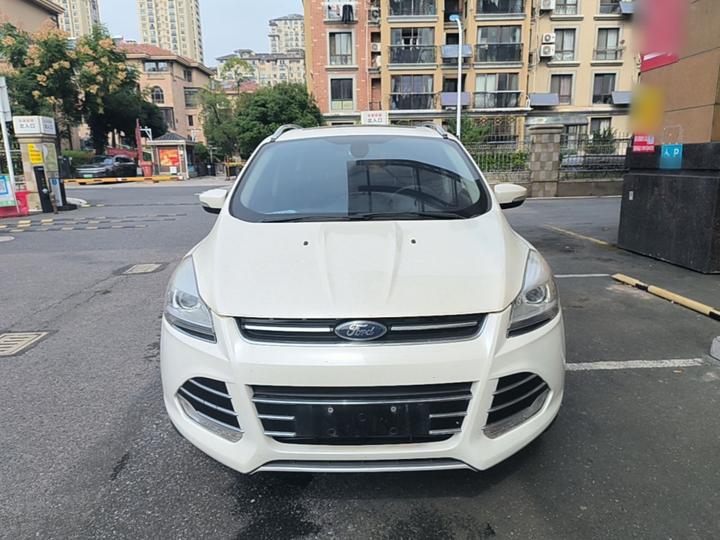 Kuga 2015 1.5L GTDi RWD photo 2